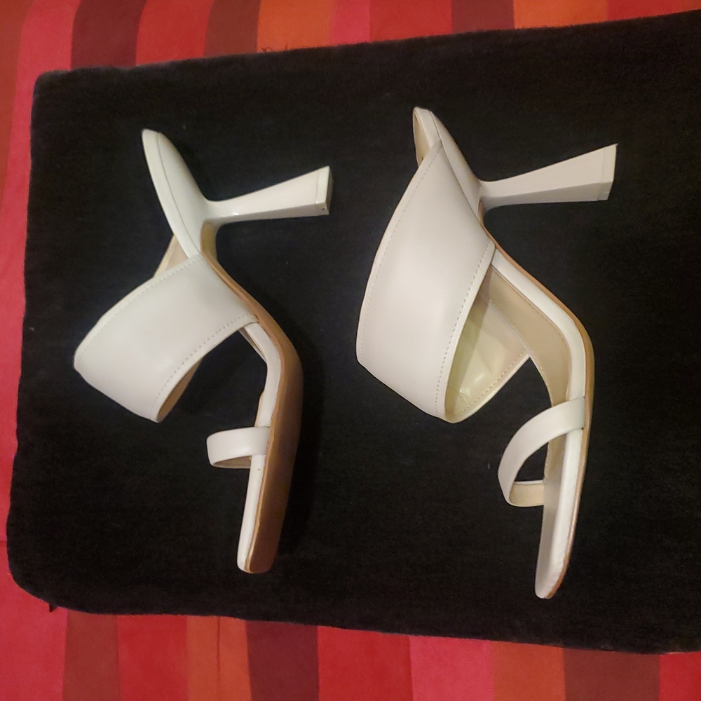 Marc Fisher Cream Women's Mules - Picture 10 of 10